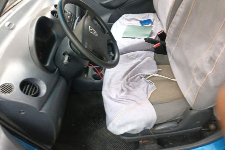 Used Baojun Lechi 2012 Revised 1.0L Manual P-TEC Standard Edition Left Front Seat