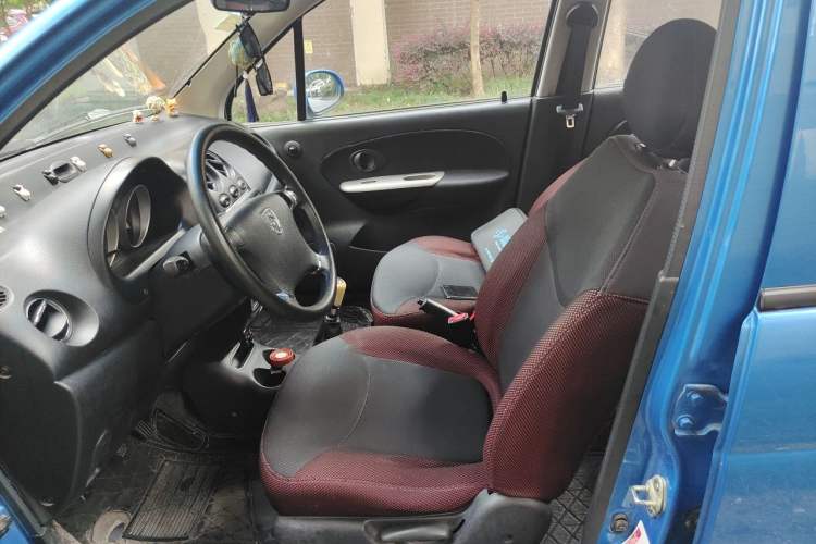 Used Baojun Lechi 2012 Revised Version 1.2L Manual Sports Edition Superior Type Left Front Seat