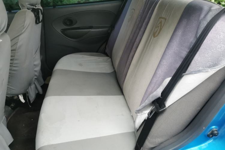 Used Baojun Lechi 2012 Revised 1.0L Manual P-TEC Standard Edition Left Rear Seat