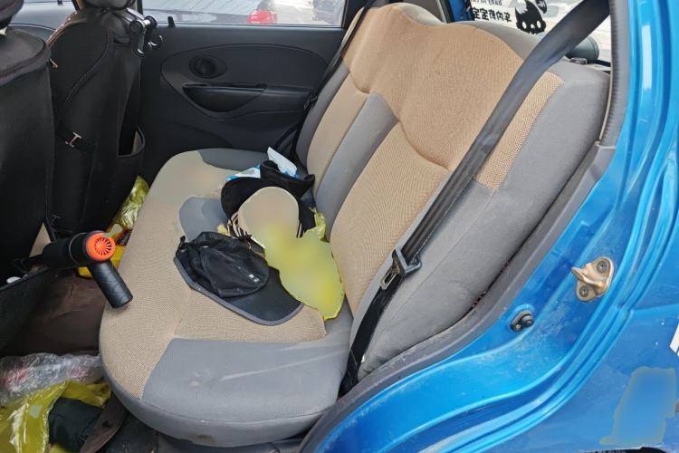 Used Baojun Lechi 2012 Revised 1.0L Manual P-TEC Standard Edition Left Rear Seat