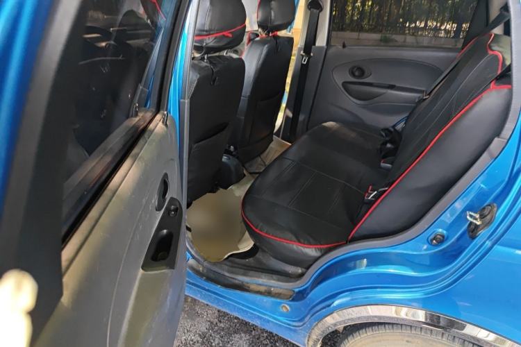 Used Baojun Lechi 2012 Revised 1.0L Manual P-TEC Standard Edition Left Rear Seat
