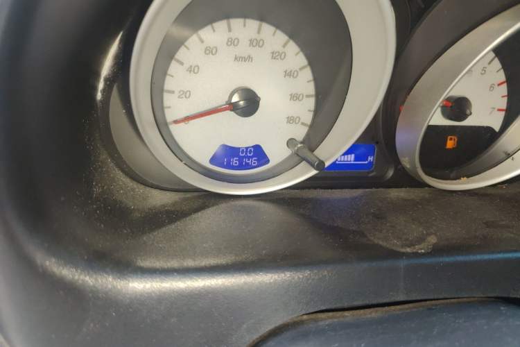 Used Baojun Lechi 2012 1.2L Manual Sports Edition Superior Model Odometer Close Up