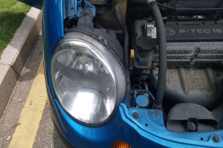 Used Baojun Lechi 2012 Revised 1.0L Manual P-TEC Standard Edition Right Front Headlight