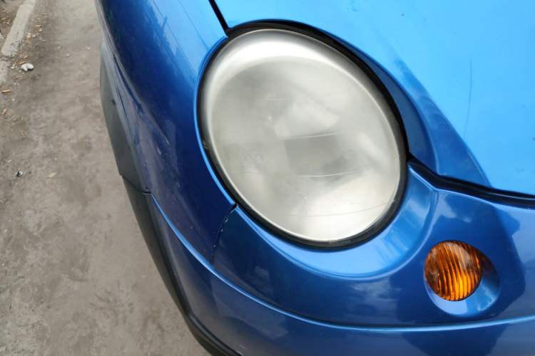 Used Baojun Lechi 2012 Revised Version 1.2L Manual Sporty Edition Dynamic Type Right Front Headlight
