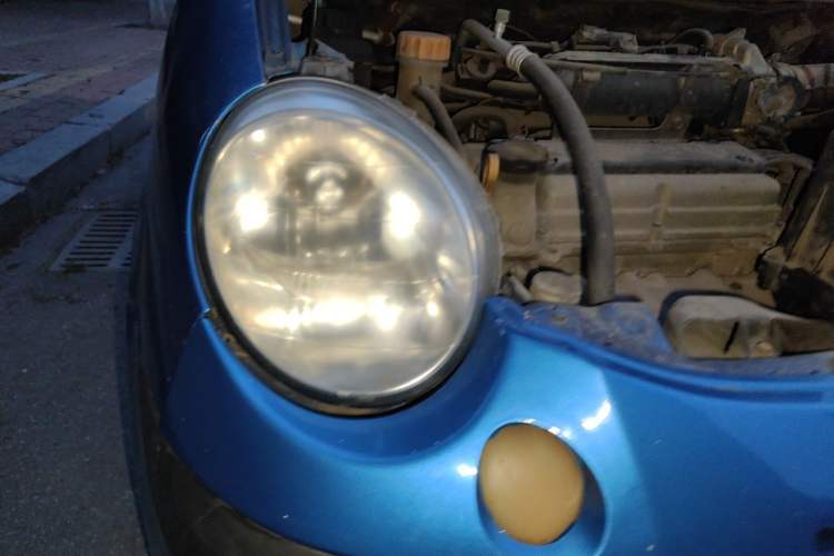 Used Baojun Lechi 2012 1.0L Manual P-TEC Superior Model Right Front Headlight