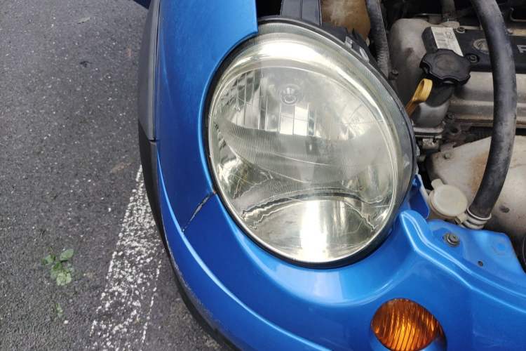 Used Baojun Lechi 2012 Revised Version 1.2L Manual Sports Edition Superior Type Right Front Headlight