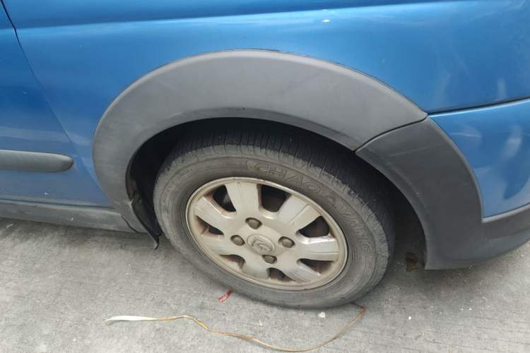 Used Baojun Lechi 2012 1.2L Manual Sports Edition Superior Model Right Front Wheel Hub