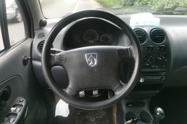 Used Baojun Lechi 2012 Revised 1.0L Manual P-TEC Standard Edition Steering Wheel
