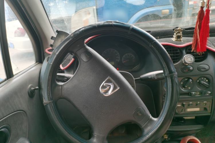 Used Baojun Lechi 2012 Revised 1.0L Manual P-TEC Standard Edition Steering Wheel
