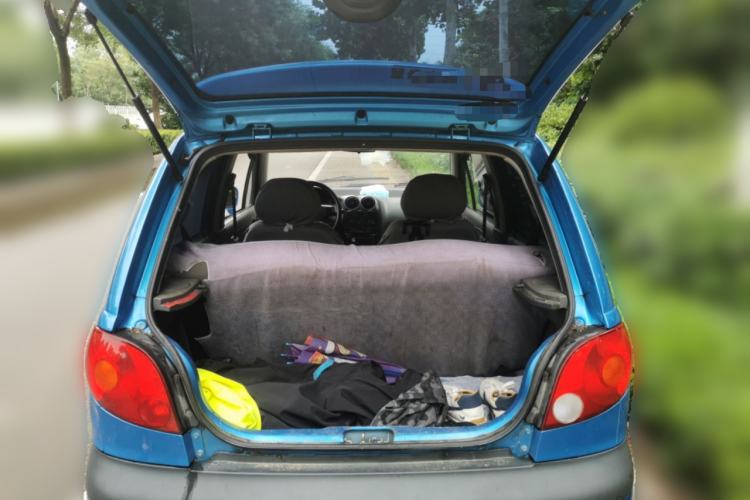 Used Baojun Lechi 2012 Revised 1.0L Manual P-TEC Standard Edition Trunk