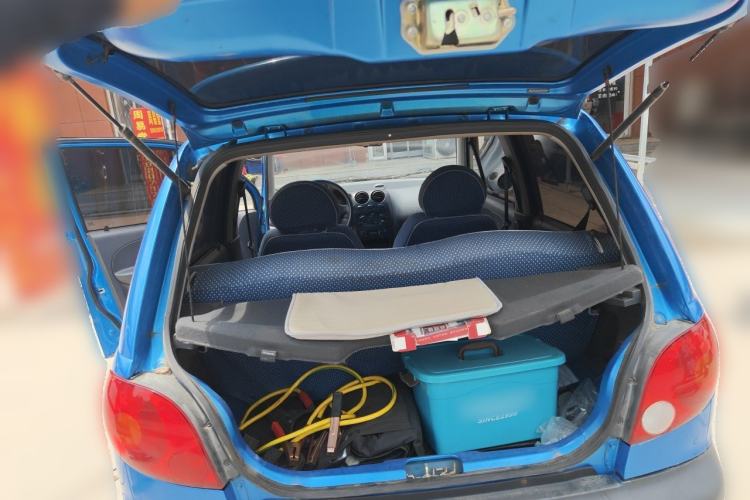 Used Baojun Lechi 2012 Revised 1.0L Manual P-TEC Standard Edition Trunk