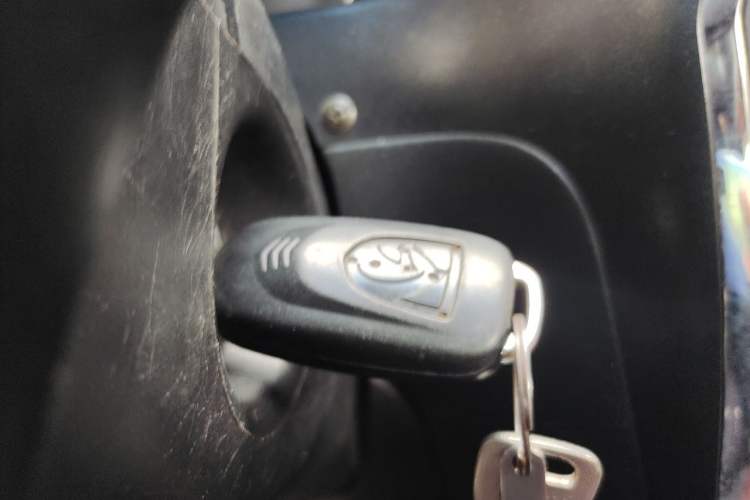 Used Baojun Lechi 2012 Revised Version 1.2L Manual Sports Edition Superior Type Vehicle Key