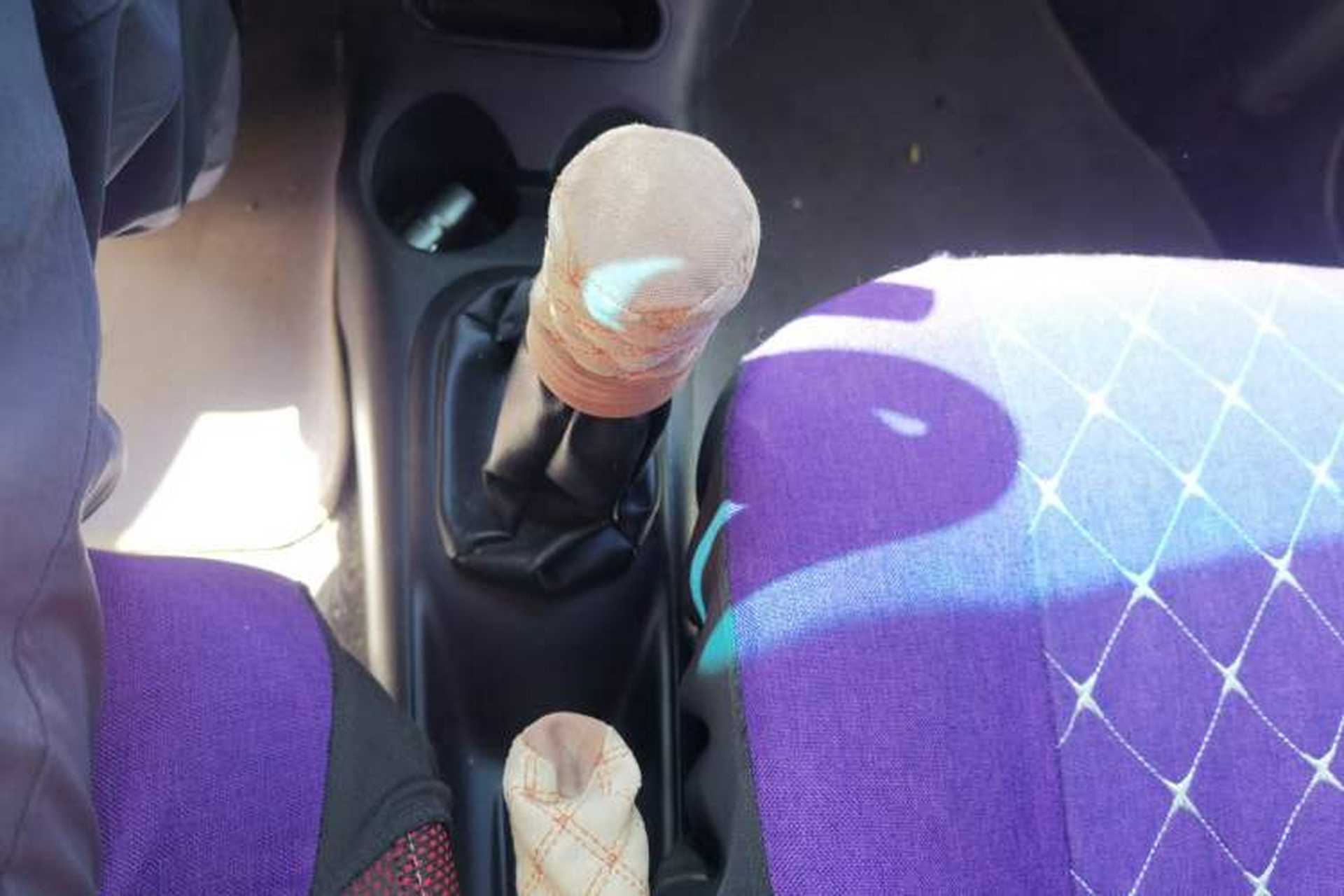 Used Baojun Lechi 2012 1.2L Manual Sports Edition Superior Model Gear Lever