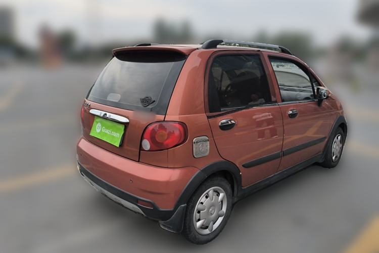 Used Baojun Lechi 2012 Revised Version 1.2L Manual Sports Edition Superior Type Rear Right 45 Deg