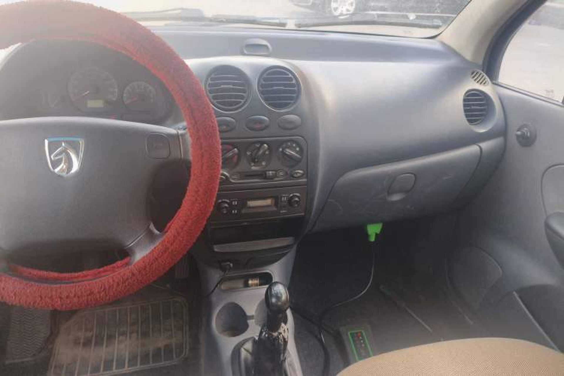 Used Baojun Lechi 2012 Revised 1.0L Manual P-TEC Standard Edition Audio And AC Panel