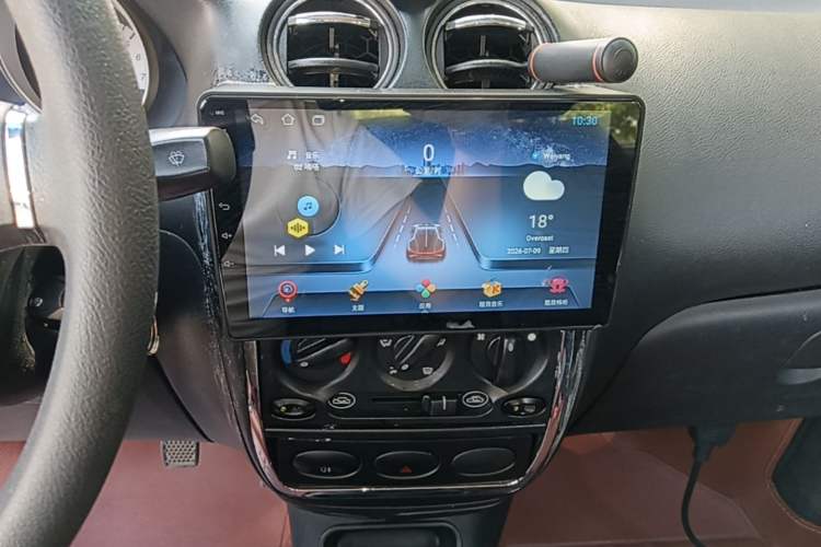 Used Baojun Lechi 2012 Revised Version 1.2L Manual Sporty Edition Dynamic Type Audio And AC Panel