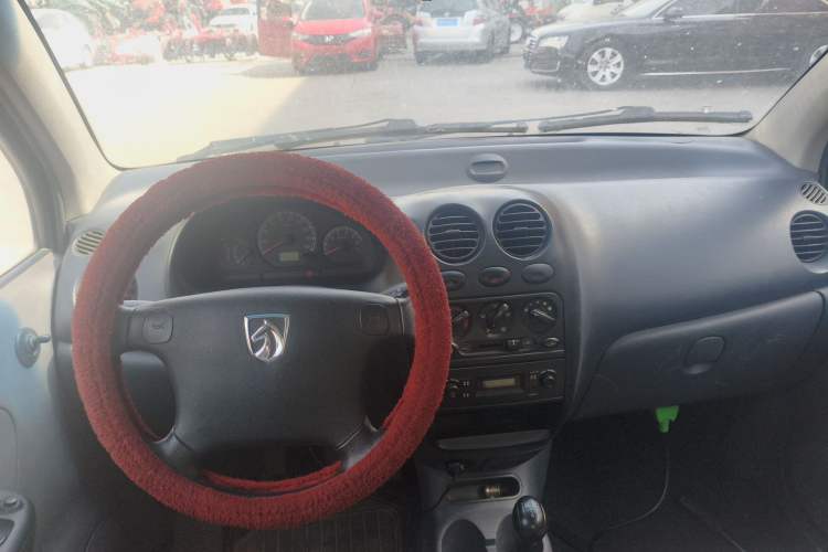 Used Baojun Lechi 2012 Revised 1.0L Manual P-TEC Standard Edition Center Console