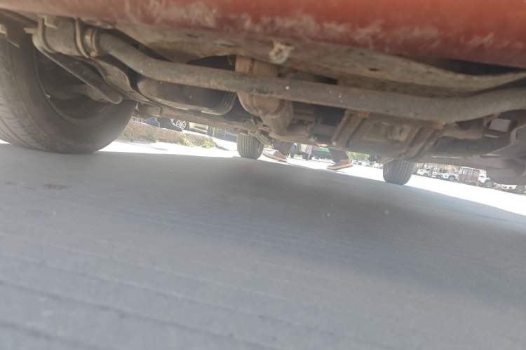 Used Baojun Lechi 2012 Revised 1.0L Manual P-TEC Standard Edition Chassis Front