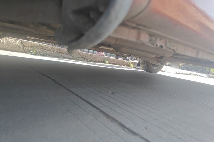 Used Baojun Lechi 2012 Revised 1.0L Manual P-TEC Standard Edition Chassis Front Left