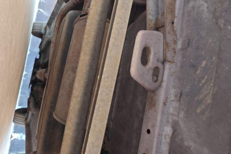 Used Baojun Lechi 2012 Revised 1.0L Manual P-TEC Standard Edition Chassis Rear