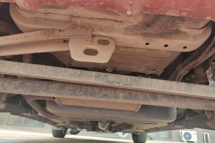 Used Baojun Lechi 2012 Revised 1.0L Manual P-TEC Standard Edition Chassis Rear