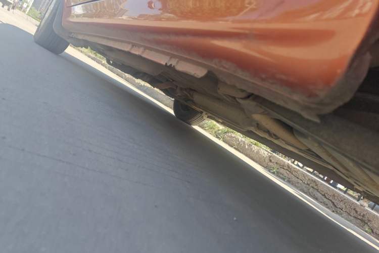 Used Baojun Lechi 2012 Revised 1.0L Manual P-TEC Standard Edition Chassis Rear Left