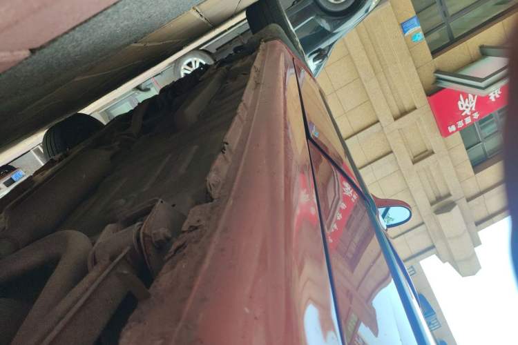 Used Baojun Lechi 2012 Revised 1.0L Manual P-TEC Standard Edition Chassis Rear Left