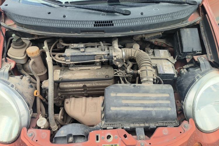 Used Baojun Lechi 2012 Revised 1.0L Manual P-TEC Standard Edition Engine Bay