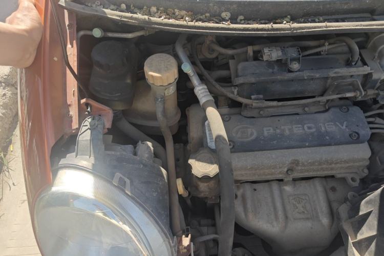 Used Baojun Lechi 2012 Revised 1.0L Manual P-TEC Standard Edition Engine Bay Right