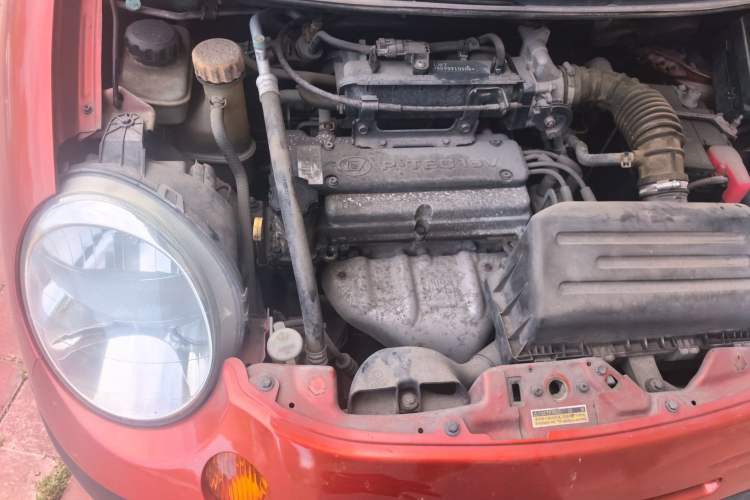 Used Baojun Lechi 2012 Revised 1.0L Manual P-TEC Standard Edition Engine Bay Right