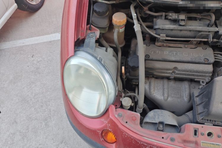 Used Baojun Lechi 2012 Revised 1.0L Manual P-TEC Standard Edition Engine Bay Right