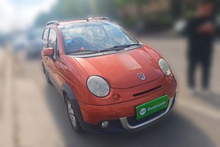 Used Baojun Lechi 2012 Revised Version 1.2L Manual Sporty Edition Dynamic Type Front Right 45 Deg