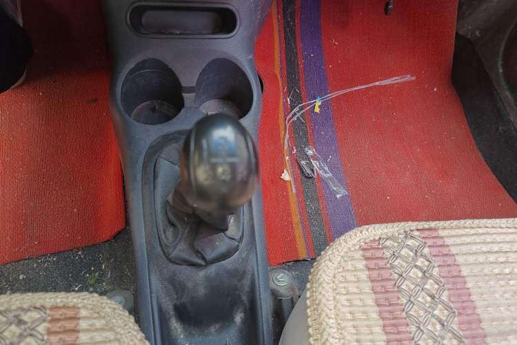 Used Baojun Lechi 2012 1.0L Manual P-TEC Superior Model Gear Lever