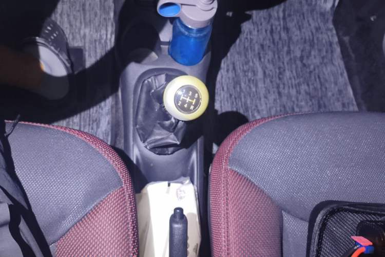 Used Baojun Lechi 2012 1.2L Manual Sport Edition Dynamic Model Gear Lever