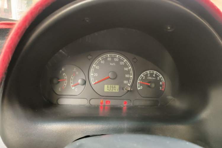 Used Baojun Lechi 2012 Revised 1.0L Manual P-TEC Standard Edition Instrument Cluster
