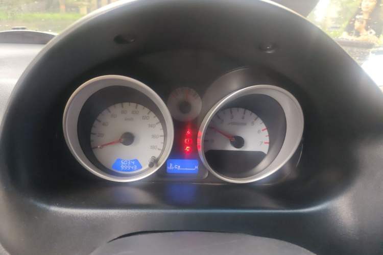Used Baojun Lechi 2012 Revised Version 1.2L Manual Sporty Edition Dynamic Type Instrument Cluster
