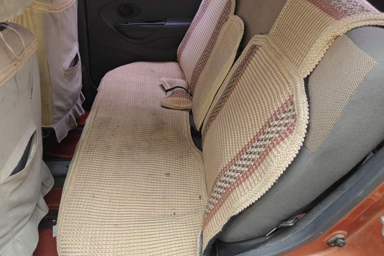 Used Baojun Lechi 2012 1.0L Manual P-TEC Superior Model Left Rear Seat