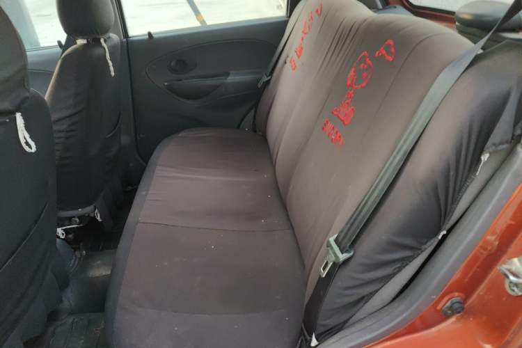 Used Baojun Lechi 2012 Revised 1.0L Manual P-TEC Standard Edition Left Rear Seat