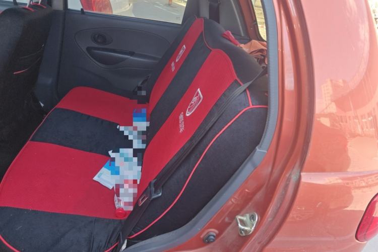 Used Baojun Lechi 2012 Revised 1.0L Manual P-TEC Standard Edition Left Rear Seat