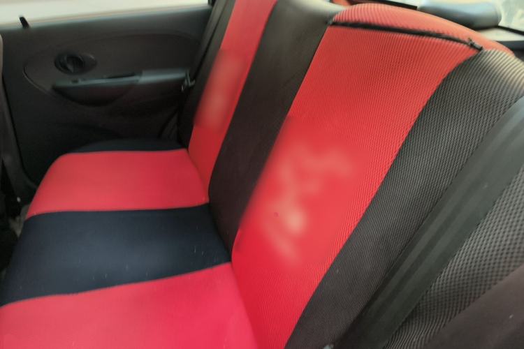 Used Baojun Lechi 2012 Revised 1.0L Manual P-TEC Standard Edition Left Rear Seat