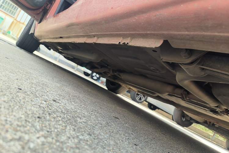 Used Baojun Lechi 2012 Revised 1.0L Manual P-TEC Standard Edition Left Side Sill