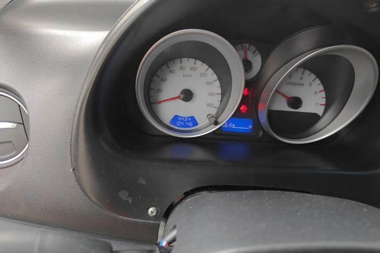 Used Baojun Lechi 2012 Revised Version 1.2L Manual Sporty Fashion Edition Odometer Close Up