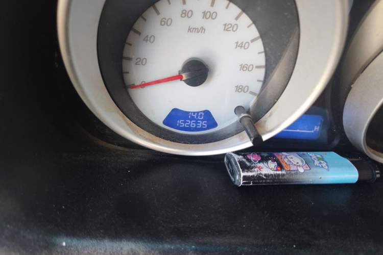 Used Baojun Lechi 2012 1.2L Manual Sporty Fashion Model Odometer Close Up
