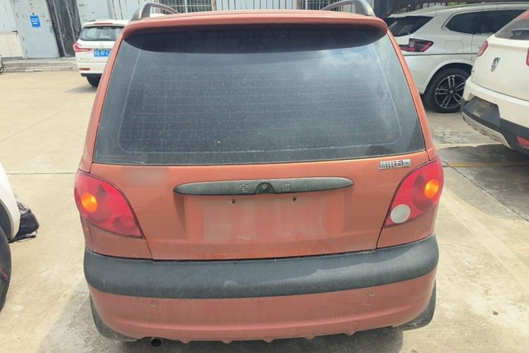 Used Baojun Lechi 2012 Revised 1.0L Manual P-TEC Standard Edition Rear
