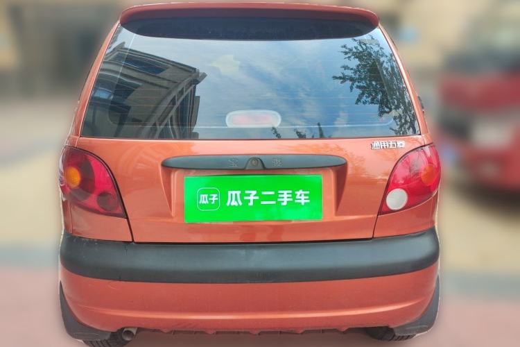 Used Baojun Lechi 2012 Revised 1.0L Manual P-TEC Standard Edition Rear