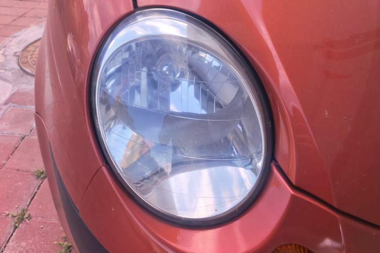 Used Baojun Lechi 2012 Revised 1.0L Manual P-TEC Standard Edition Right Front Headlight