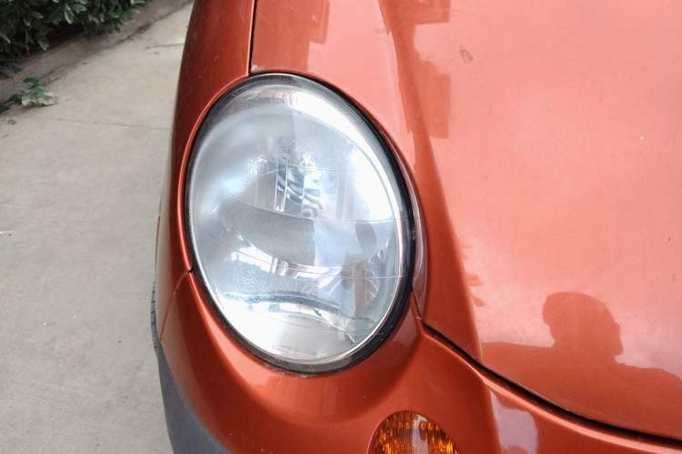 Used Baojun Lechi 2012 1.0L Manual P-TEC Superior Model Right Front Headlight