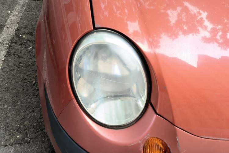 Used Baojun Lechi 2012 Revised 1.0L Manual P-TEC Standard Edition Right Front Headlight