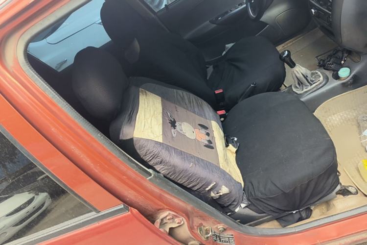 Used Baojun Lechi 2012 Revised 1.0L Manual P-TEC Standard Edition Right Front Seat