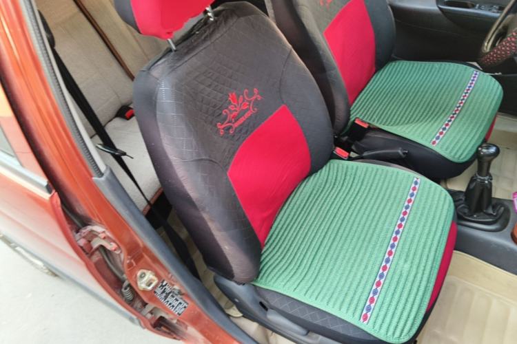 Used Baojun Lechi 2012 Revised Version 1.0L Manual P-TEC Comfort Type Right Front Seat